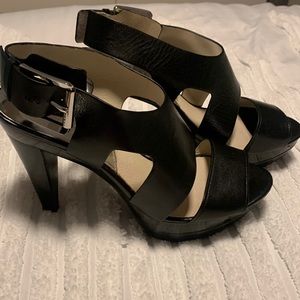 Michael Michael Kors Black platform sandal